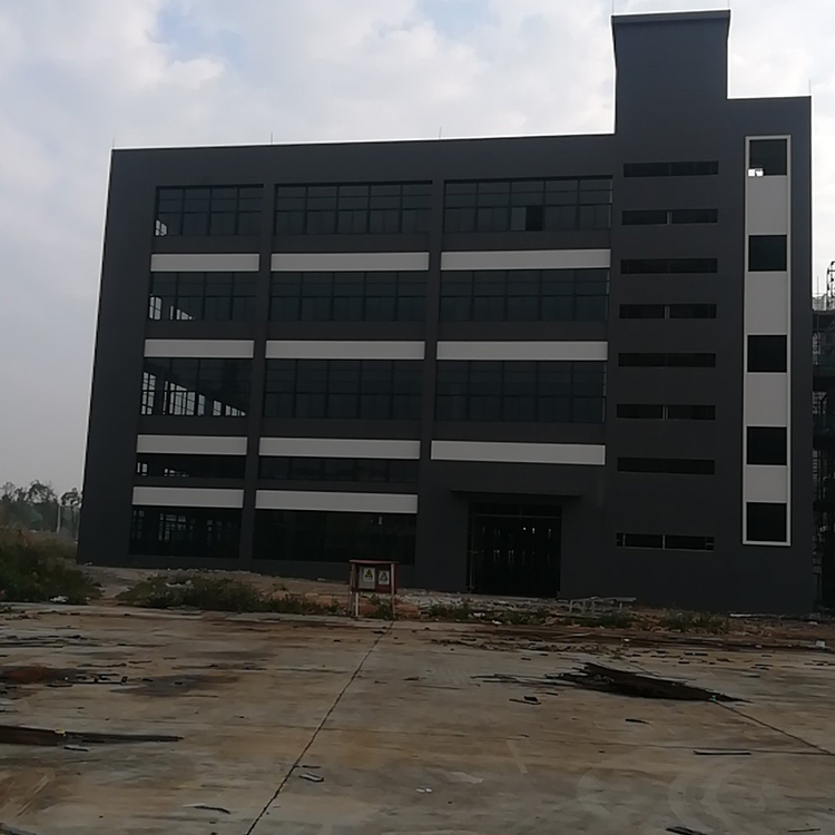 鶴山建筑公司
